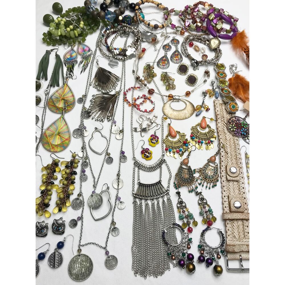 1.36lb Boho Festival Bronze Estate Mix Jewelry Necklace Earring Lot Bundle VTG - Picture 3 of 16